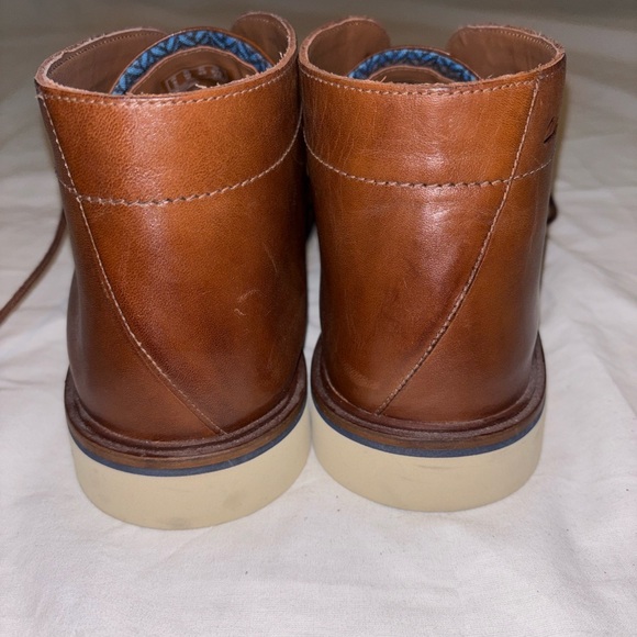 Men’s Clarks Malwood Brown Chukka Boots EUC - Picture 4 of 7